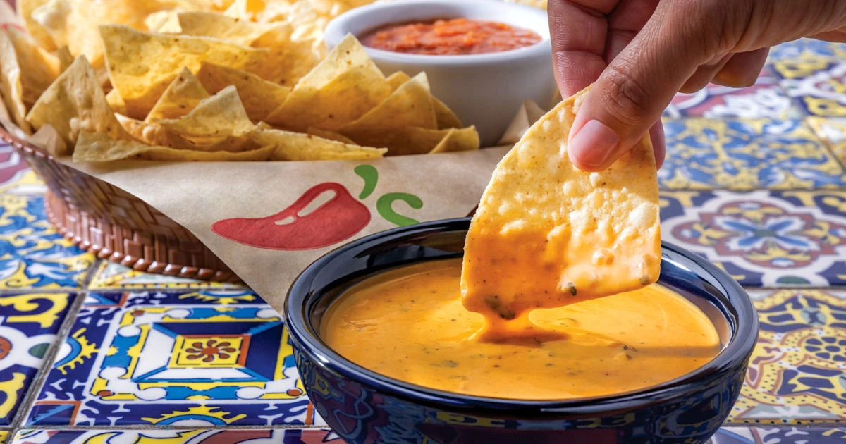 Chilis Free Queso and Chips