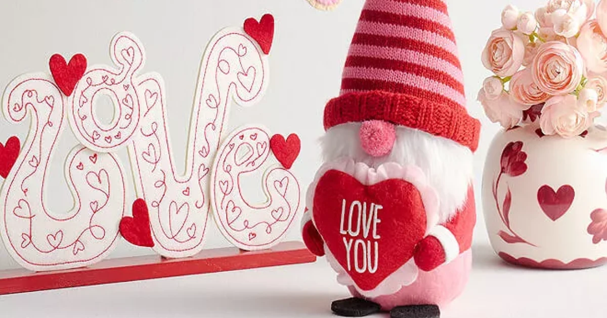 Kohl's Valentine's Day Home Decor